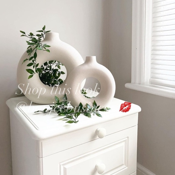 H&M Large Ceramic Vase - Picture 10 of 12